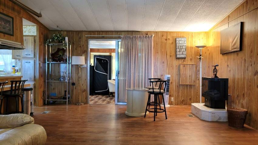 81 Stebbins Drive a Winter Haven, FL Mobile or Manufactured Home for Sale